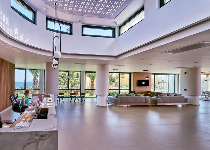 Silver Beach Hotel&Apartments